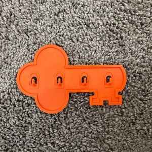 ❌SOLD❌Vintage 1970’s Tupperware Key Holder Measuring Spoon Hook #1453 Orange